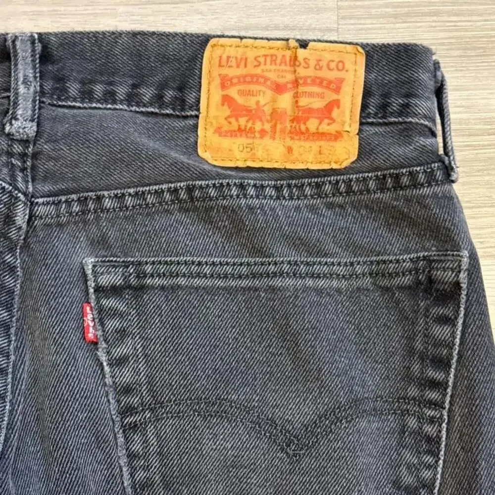 Vintage Levi's 505 Essential Black Denim Jeans